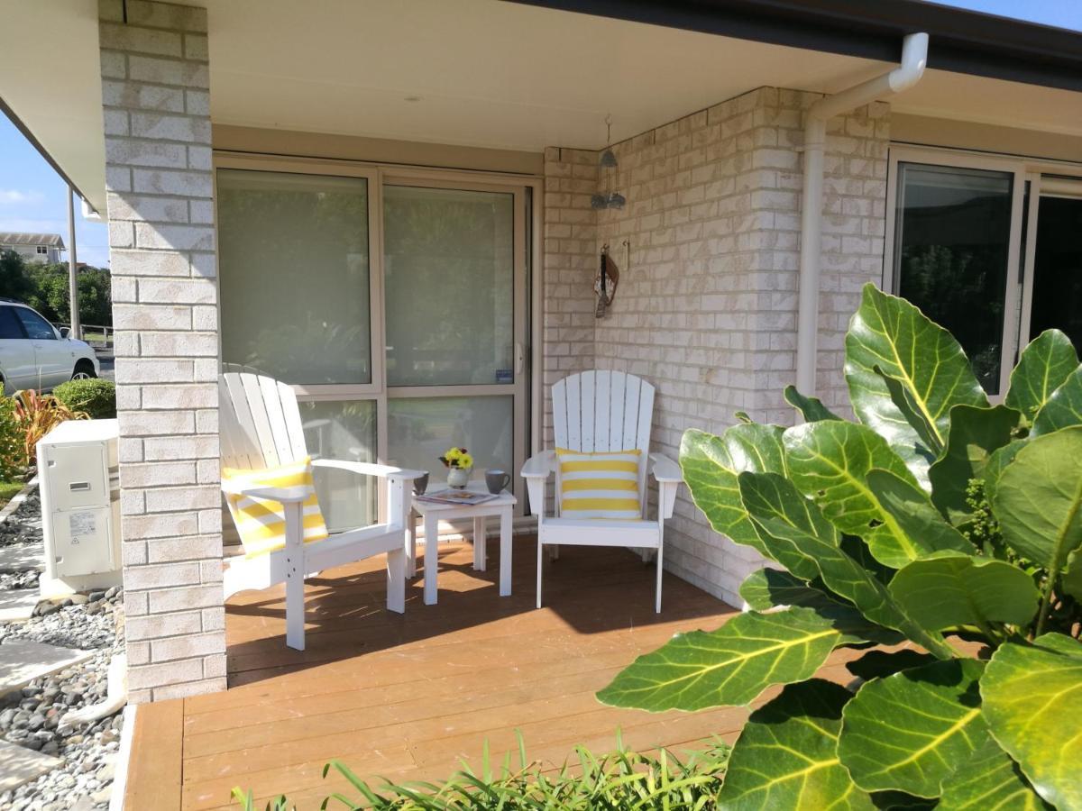 Modern Beach Break - Waihi Beach Holiday Home Exterior photo